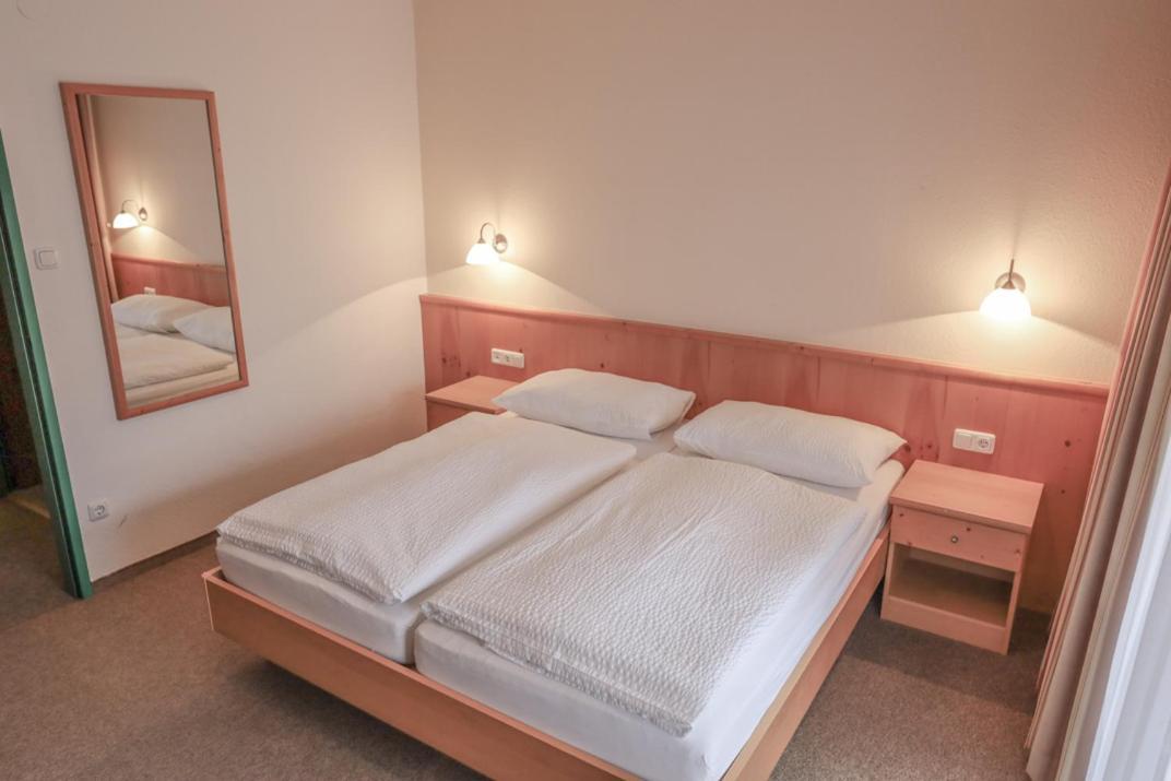 Gasthof Pension Pichlernwirt Himmelberg Dış mekan fotoğraf